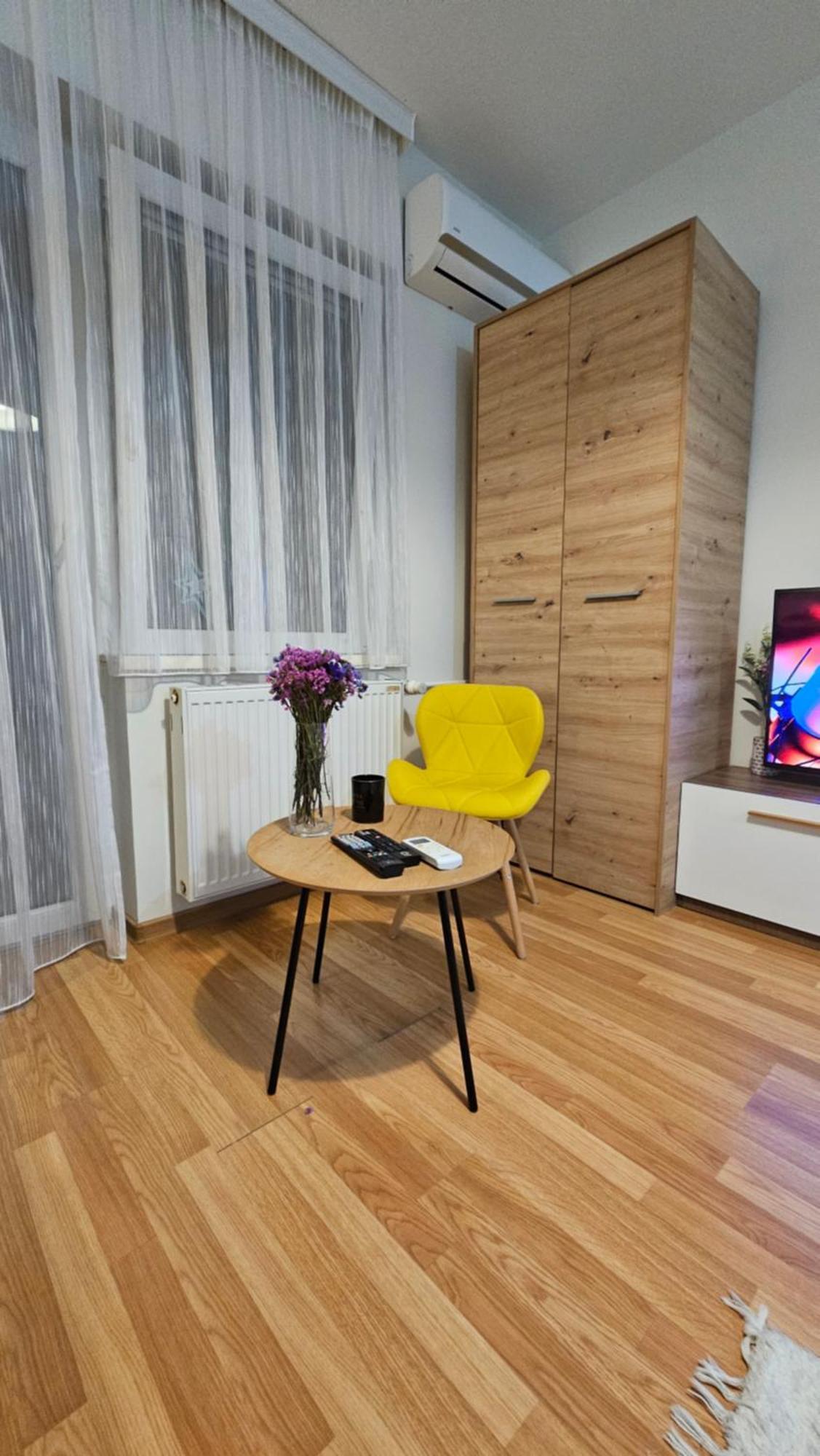 Appartamento Grandpa Vojin'S Cozy Corner Subotica Esterno foto